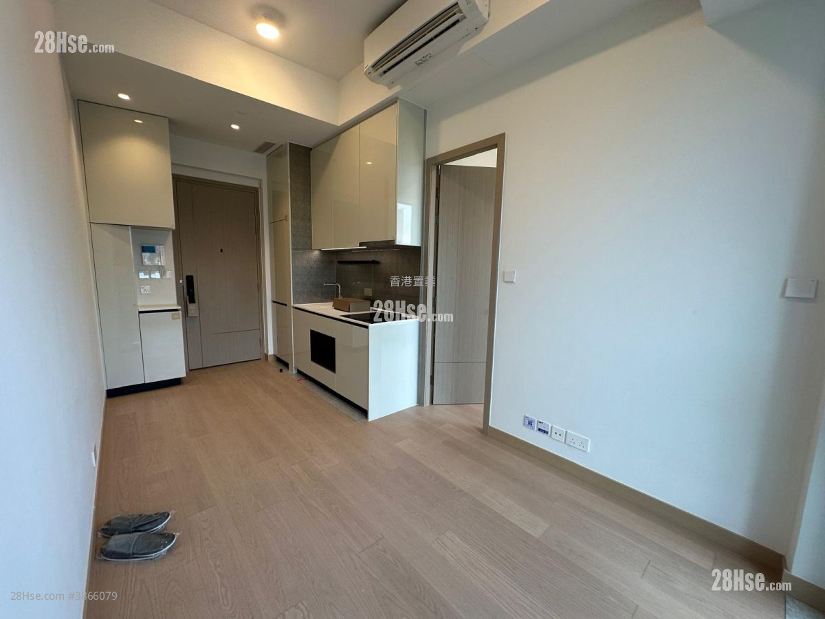 Grand Seasons Rental 1 Bedroom , 1 Bathroom 322 ft² ( 29.9 m² )