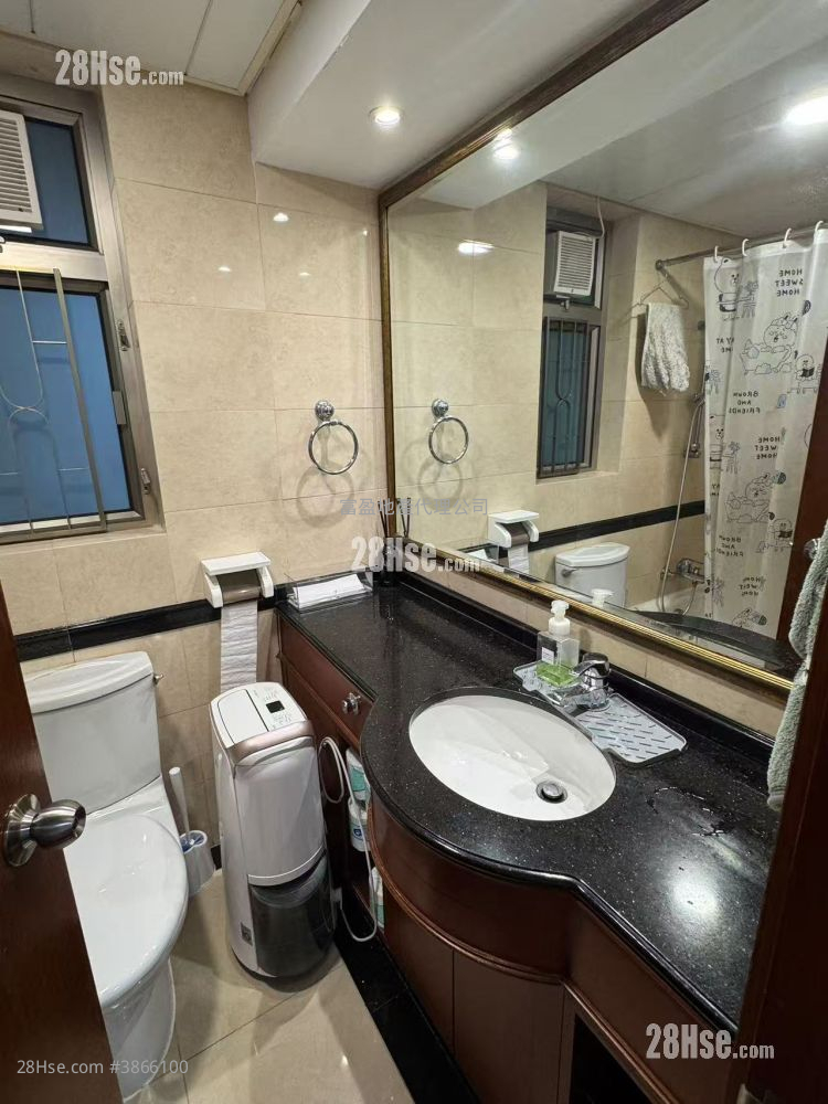 Bellagio Sell 4 Bedrooms , 3 Bathrooms 755 ft² ( 70.1 m² )