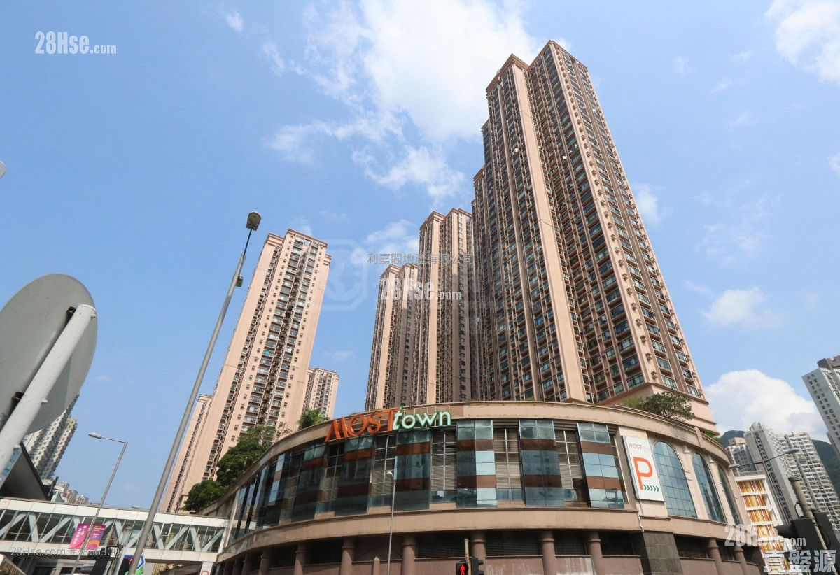 新港城 售盘 2 房 337 平方尺 ( 31.3 平方米 )