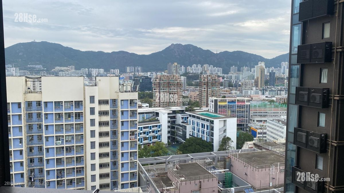 Mantin Heights Rental 2 Bedrooms , 1 Bathroom 571 ft² ( 53.0 m² )