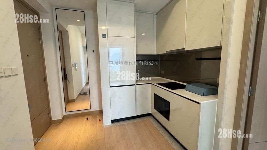 Seasons Place Sell 1 Bedroom , 1 Bathroom 330 ft² ( 30.7 m² )