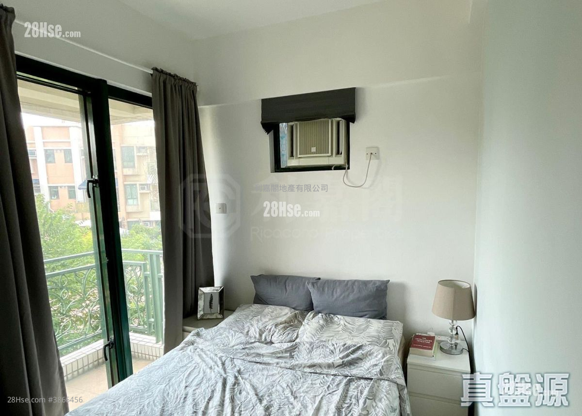 Deep Bay Grove Sell 2 Bedrooms 365 ft² ( 33.9 m² )