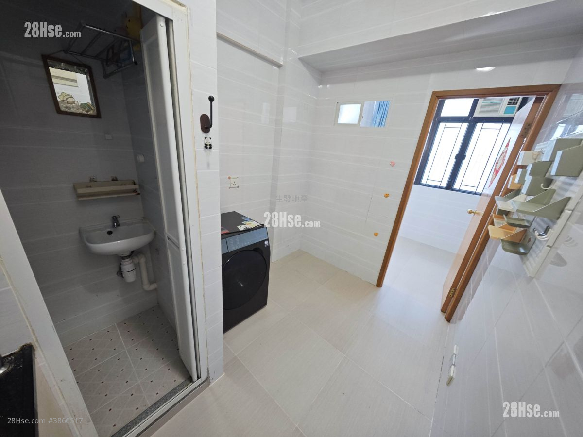 Wing Lok Building Rental 1 Bedroom , 1 Bathroom 155 ft² ( 14.4 m² )
