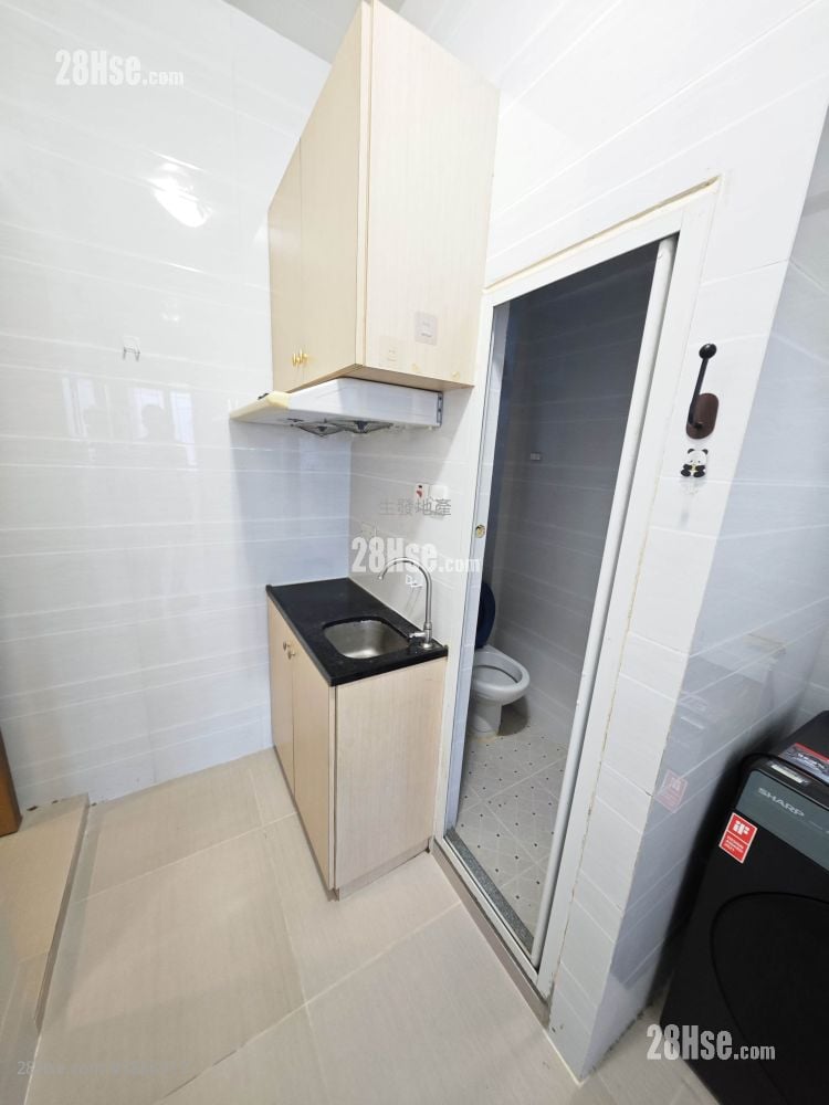 Wing Lok Building Rental 1 Bedroom , 1 Bathroom 155 ft² ( 14.4 m² )