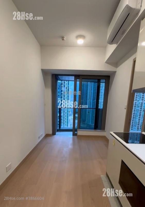 Seasons Place Sell 1 Bedroom 323 ft² ( 30.0 m² )