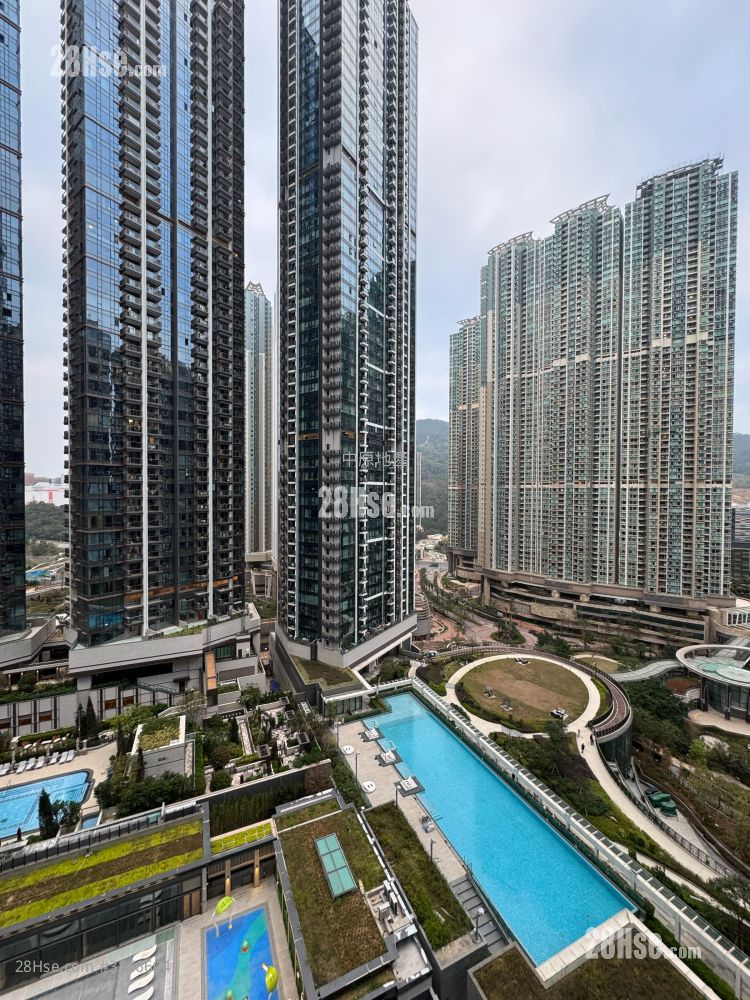 Seasons Place Sell 1 Bedroom 323 ft² ( 30.0 m² )