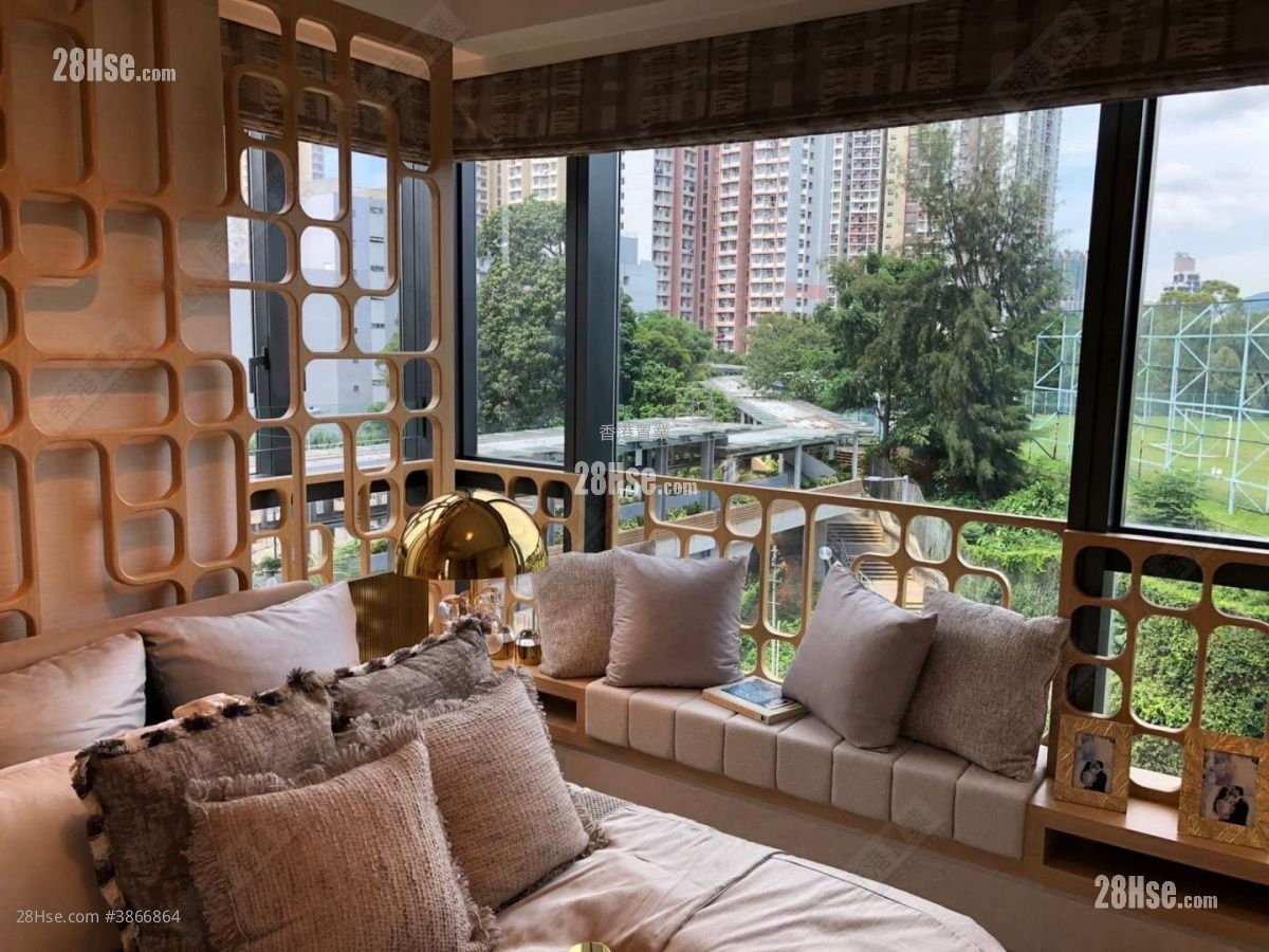 Ultima Rental 4 Bedrooms , 4 Bathrooms 1,311 ft² ( 121.8 m² )