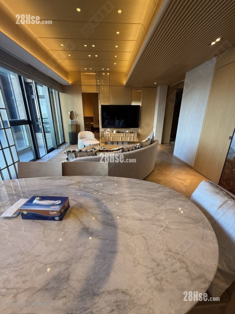 Ultima Rental 4 Bedrooms , 4 Bathrooms 1,311 ft² ( 121.8 m² )