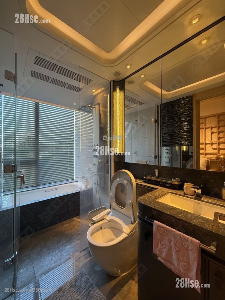 Ultima Rental 4 Bedrooms , 4 Bathrooms 1,311 ft² ( 121.8 m² )
