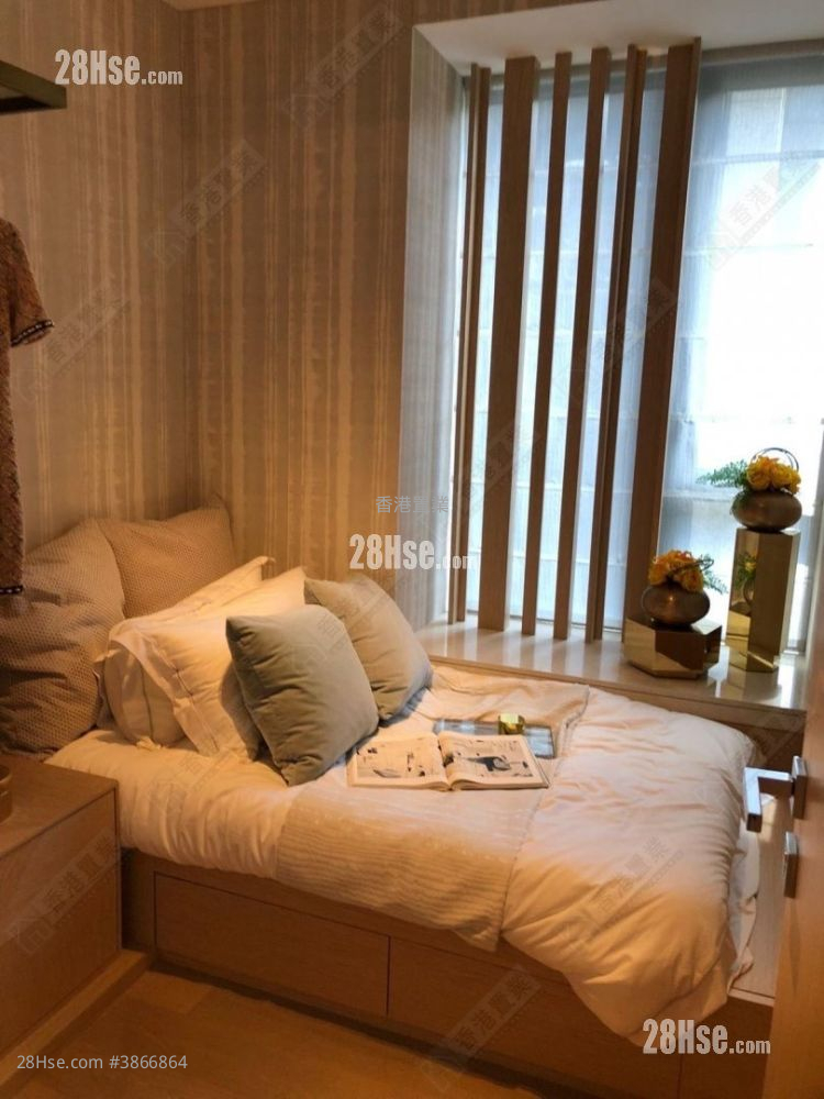 Ultima Rental 4 Bedrooms , 4 Bathrooms 1,311 ft² ( 121.8 m² )