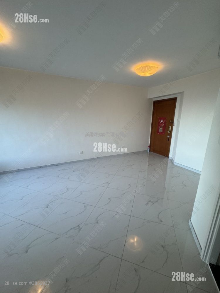 Island Harbourview Sell 3 Bedrooms 786 ft² ( 73.0 m² )