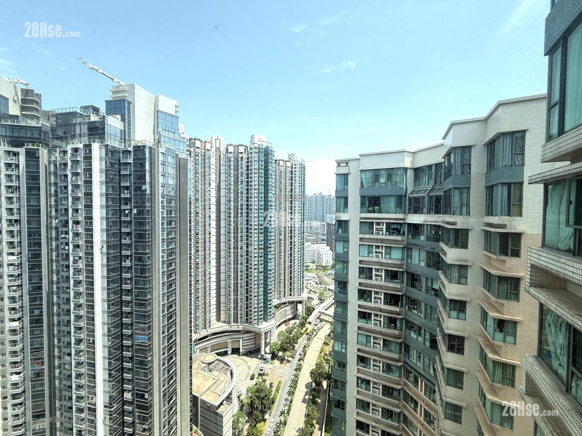 Island Harbourview Sell 3 Bedrooms , 2 Bathrooms 904 ft² ( 84.0 m² )