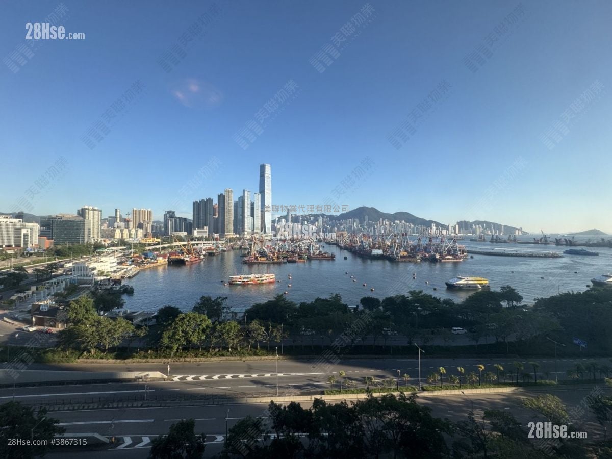 Island Harbourview Sell 3 Bedrooms , 2 Bathrooms 786 ft² ( 73.0 m² )