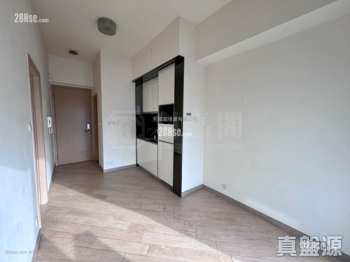 Lime Stardom Sell 1 Bedroom , 1 Bathroom 297 ft² ( 27.6 m² )