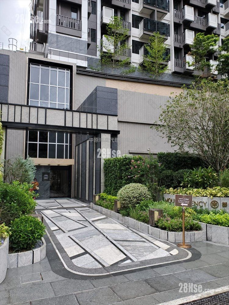 Mount Regency Sell 1 Bedroom , 1 Bathroom 379 ft² ( 35.2 m² )