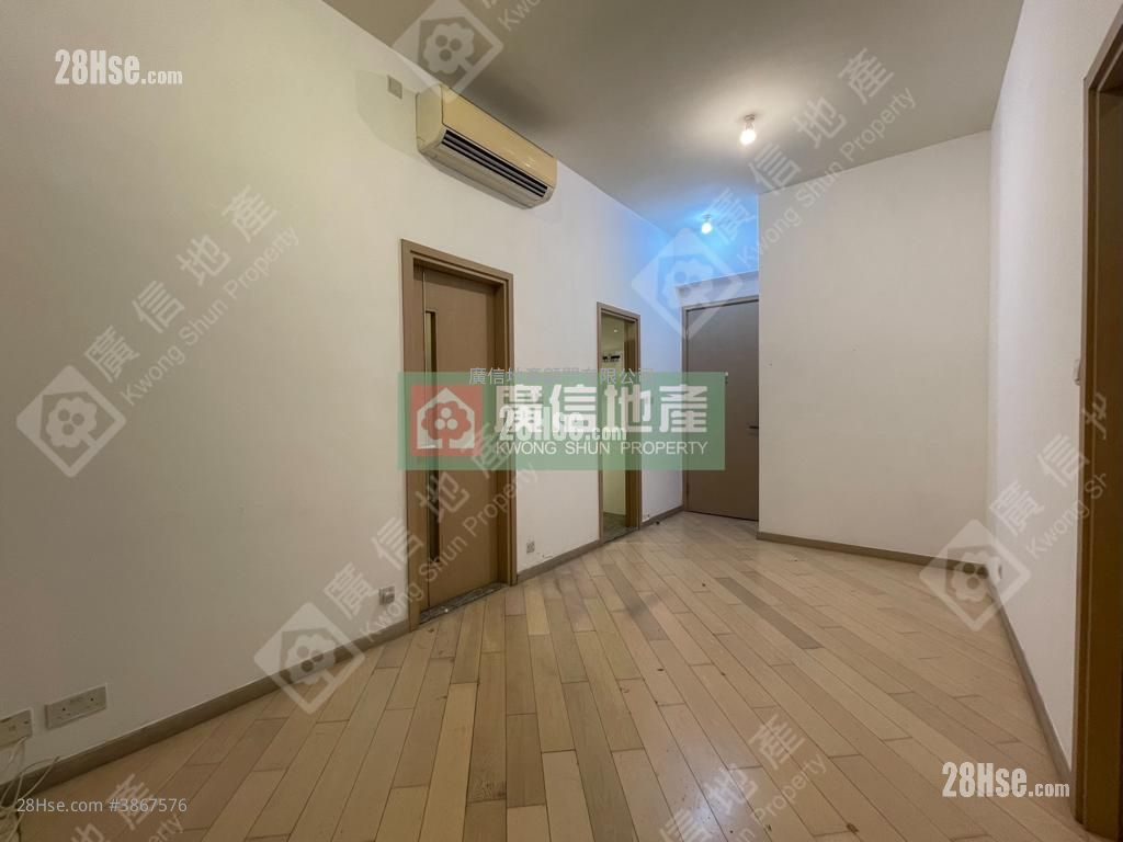 Lime Stardom Sell 1 Bedroom , 1 Bathroom 367 ft² ( 34.1 m² )