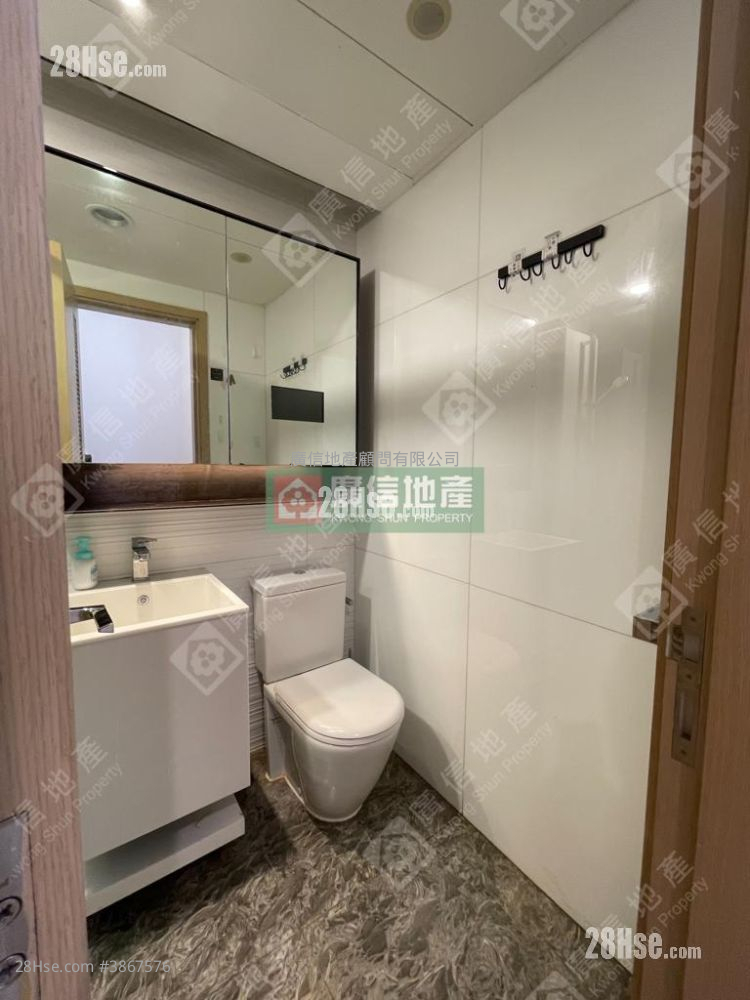 Lime Stardom Sell 1 Bedroom , 1 Bathroom 367 ft² ( 34.1 m² )