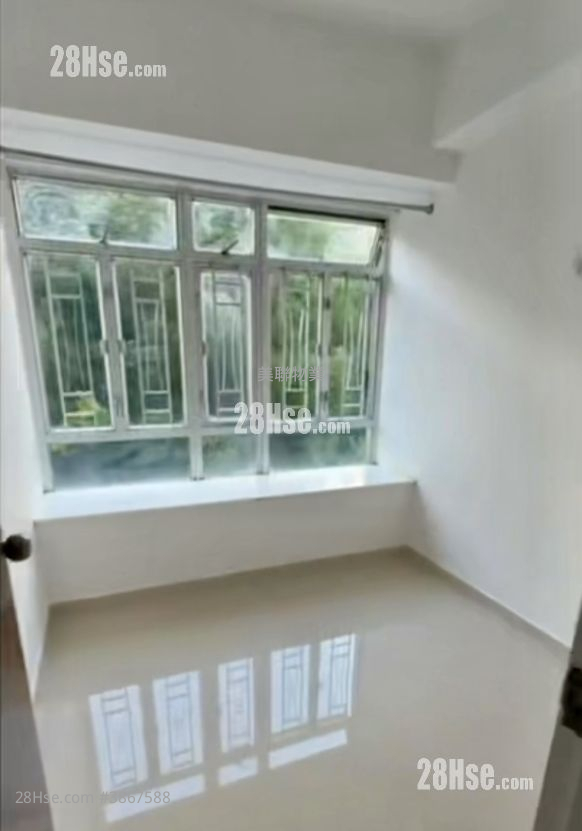 Kam Fung Garden Sell 2 Bedrooms 339 ft² ( 31.5 m² )