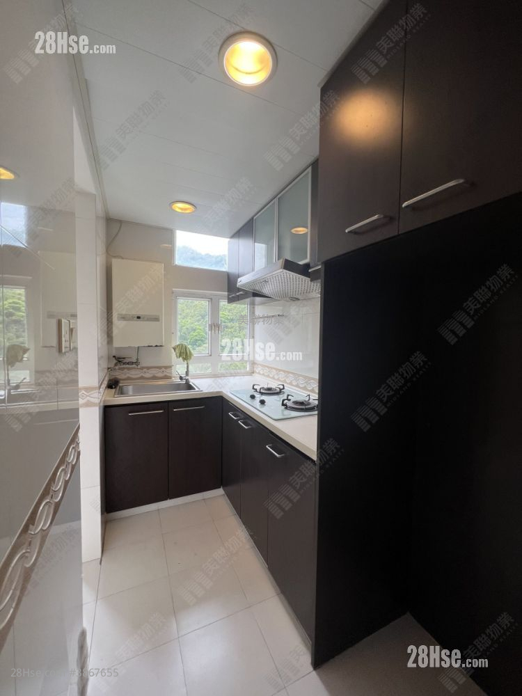 kitchen: Ching Wah Court Sell 1 Bedroom , 1 Bathroom 363 ft² ( 33.7 m² )
