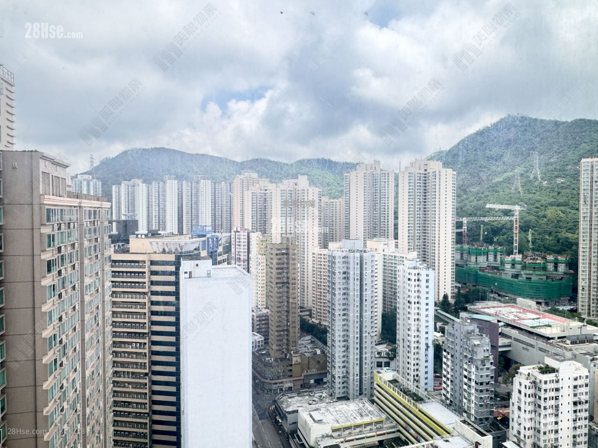 View: The Apex Rental 2 Bedrooms , 1 Bathroom 473 ft² ( 43.9 m² )