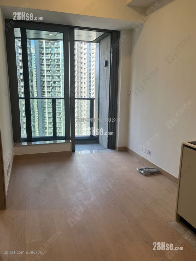 Grand Seasons Rental 1 Bedroom , 1 Bathroom 323 ft² ( 30.0 m² )