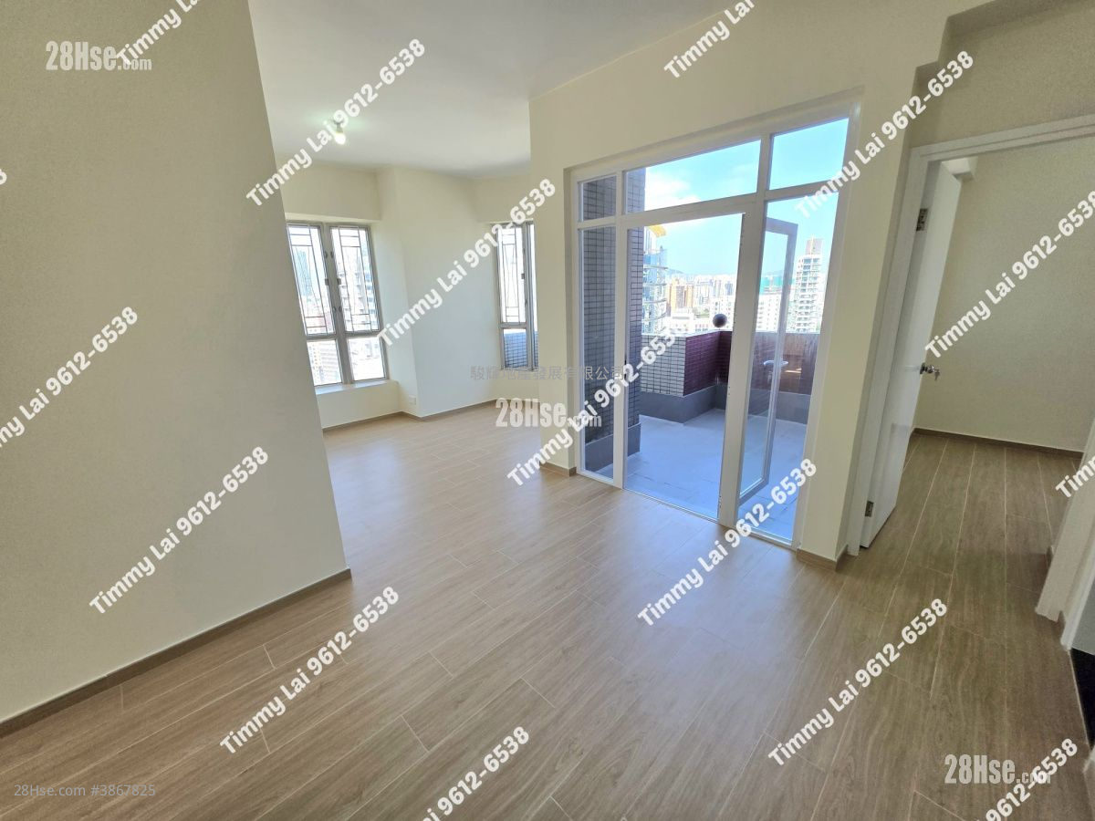 Liberty Mansion Rental 3 Bedrooms , 2 Bathrooms 690 ft² ( 64.1 m² )