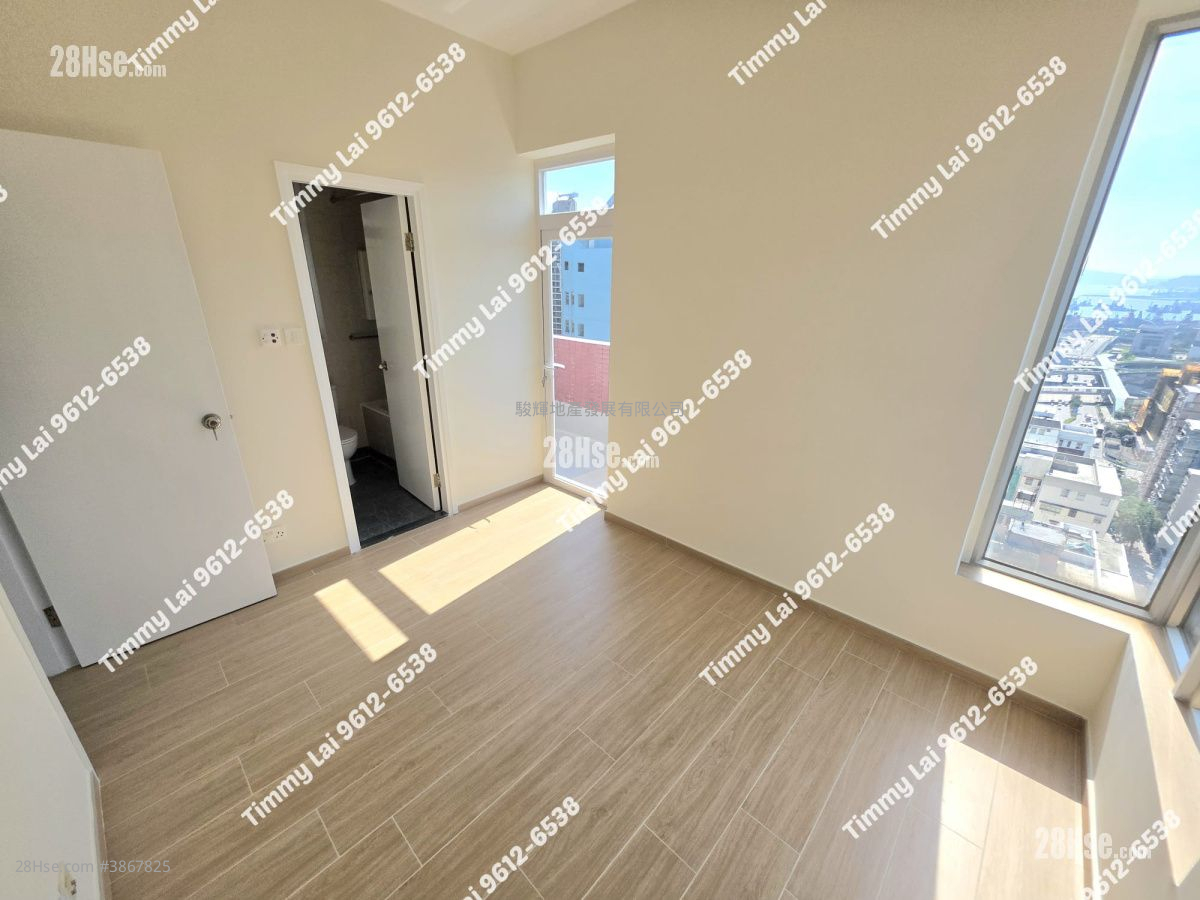Liberty Mansion Rental 3 Bedrooms , 2 Bathrooms 690 ft² ( 64.1 m² )