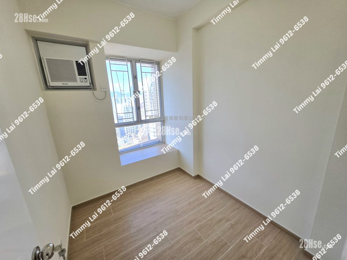 Liberty Mansion Rental 3 Bedrooms , 2 Bathrooms 690 ft² ( 64.1 m² )