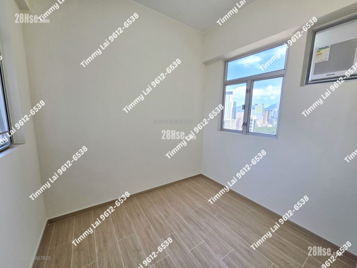 Liberty Mansion Rental 3 Bedrooms , 2 Bathrooms 690 ft² ( 64.1 m² )
