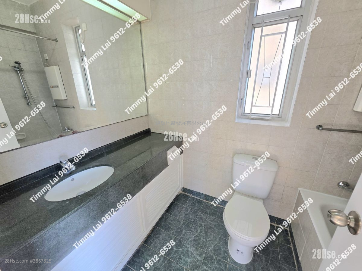 Liberty Mansion Rental 3 Bedrooms , 2 Bathrooms 690 ft² ( 64.1 m² )