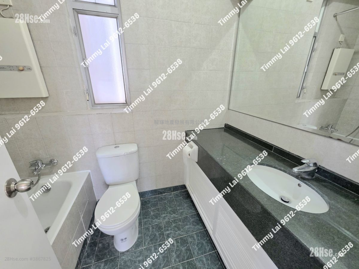 Liberty Mansion Rental 3 Bedrooms , 2 Bathrooms 690 ft² ( 64.1 m² )