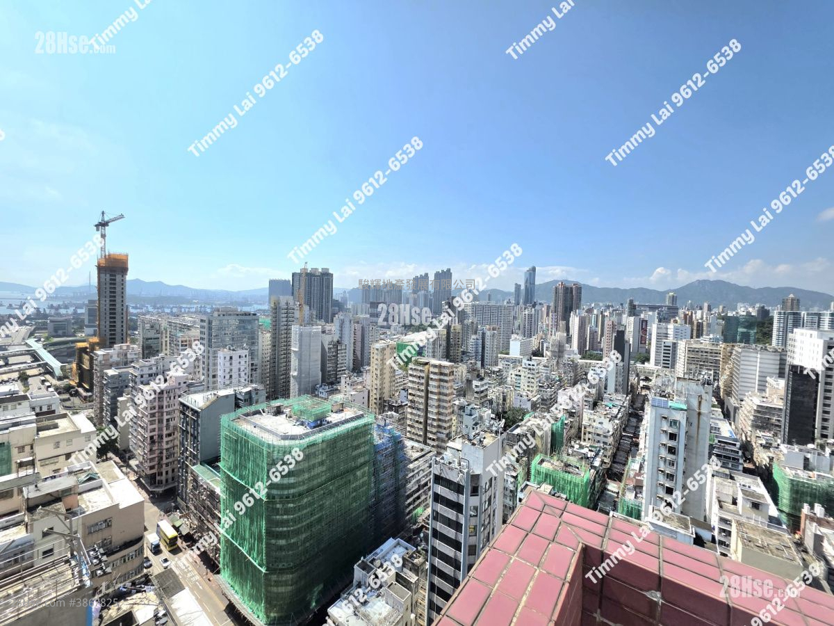 Liberty Mansion Rental 3 Bedrooms , 2 Bathrooms 690 ft² ( 64.1 m² )
