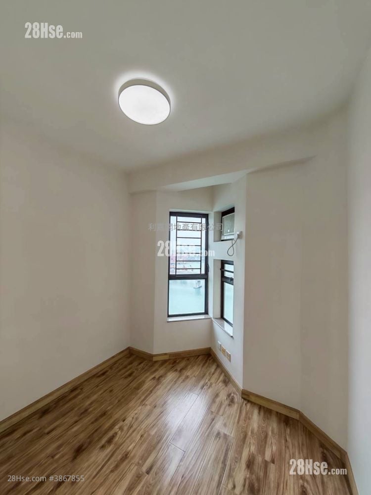 Grand Horizon Sell 2 Bedrooms , 1 Bathroom 471 ft² ( 43.8 m² )