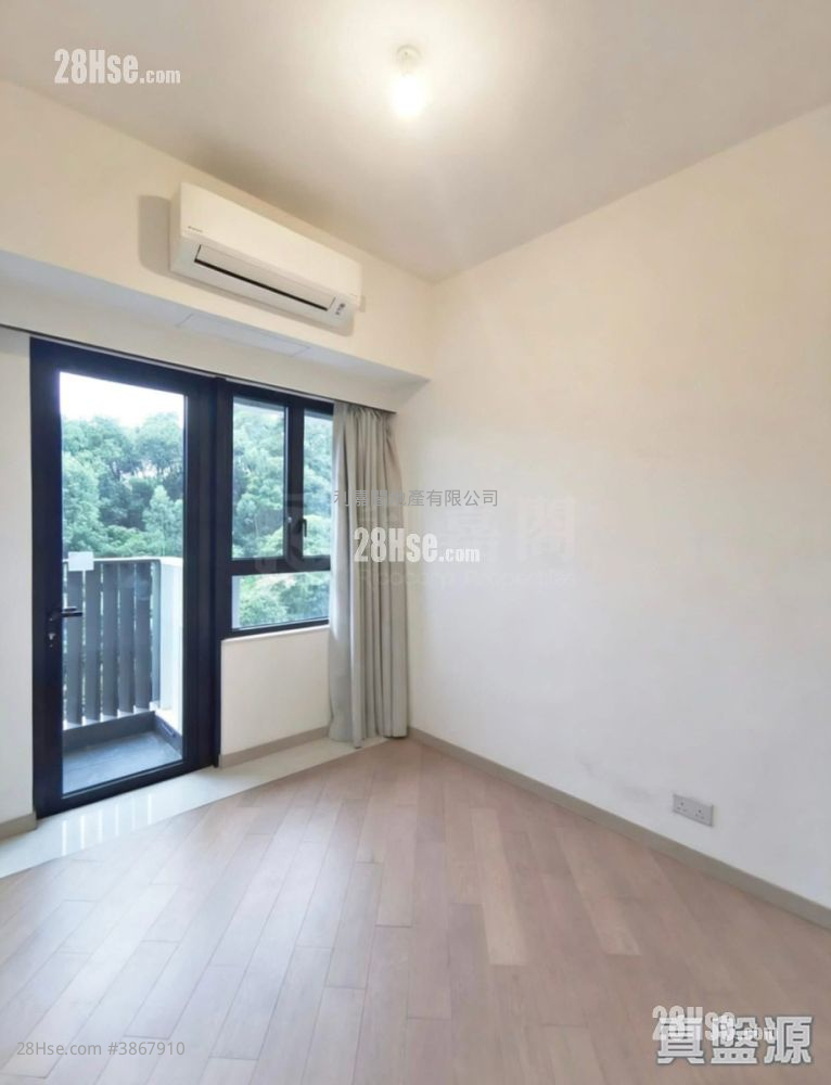 Mount Regency Sell 2 Bedrooms , 1 Bathroom 414 ft² ( 38.5 m² )