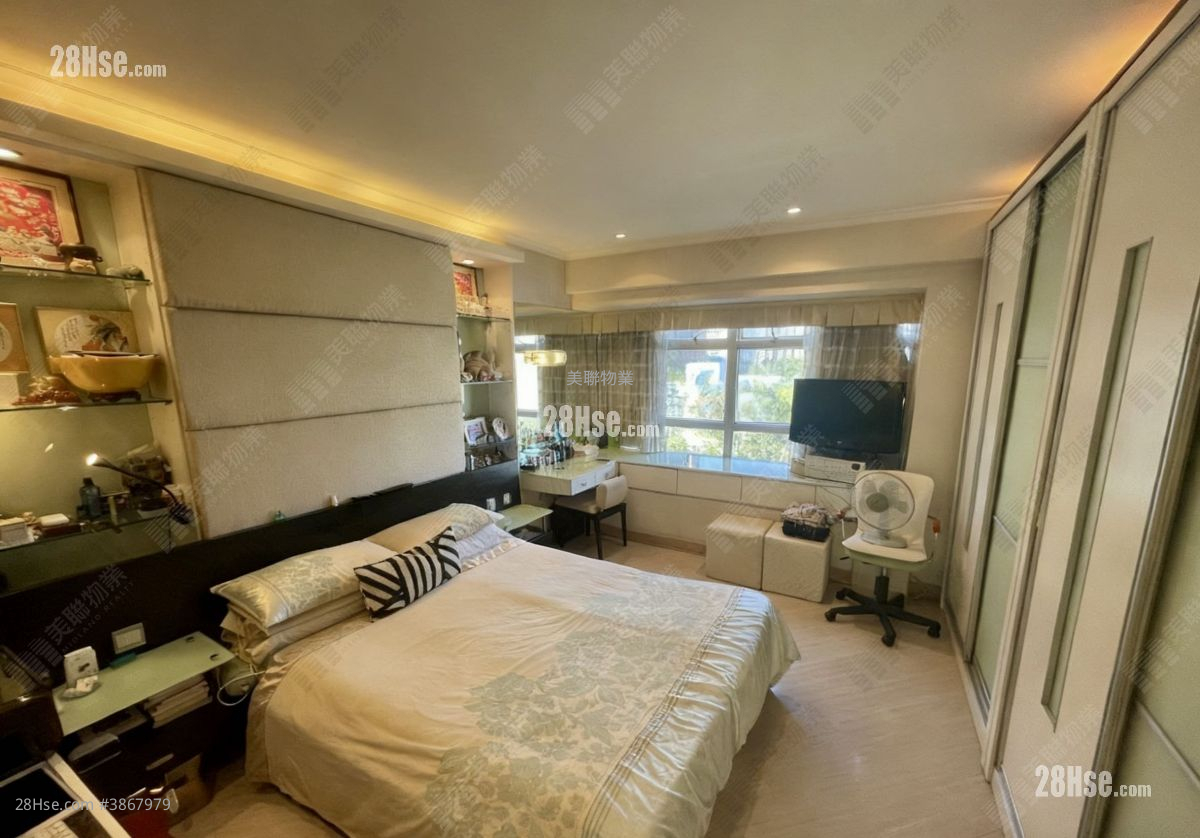 Julimount Garden Sell 4 Bedrooms , 3 Bathrooms 1,521 ft² ( 141.3 m² )