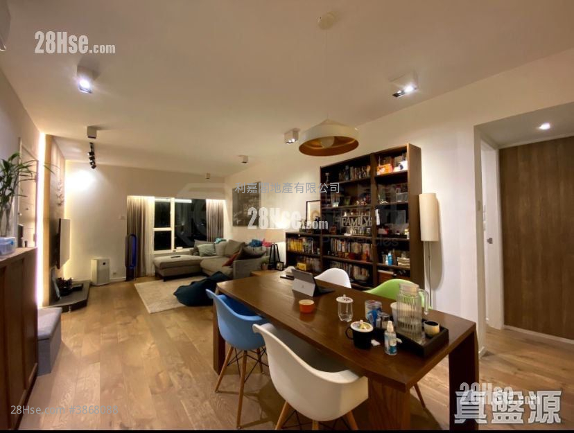 Pacific Palisades Sell 3 Bedrooms 845 ft² ( 78.5 m² )