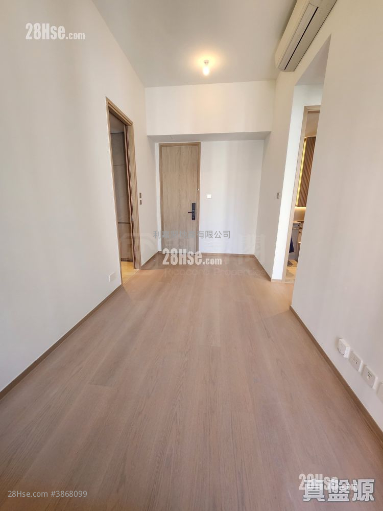 101 Kings Road Sell 2 Bedrooms 434 ft² ( 40.3 m² )