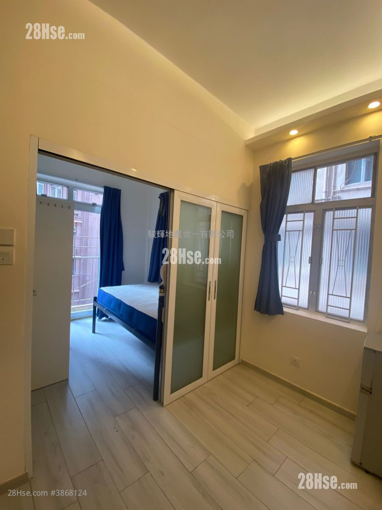 Ocean View Court Rental 190 ft² ( 17.7 m² )