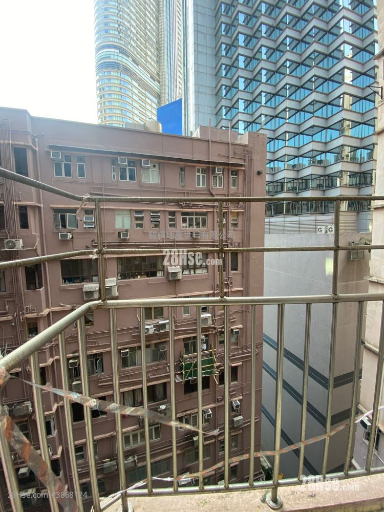 Ocean View Court Rental 190 ft² ( 17.7 m² )
