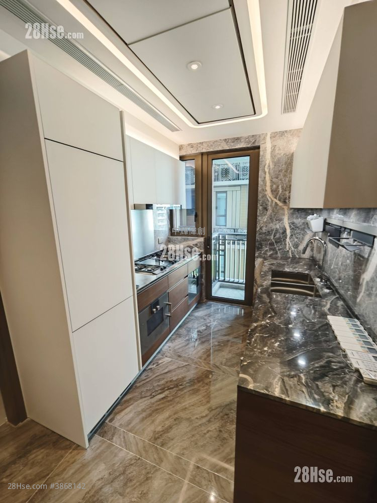 Grand Homm Sell 3 Bedrooms , 3 Bathrooms 887 ft² ( 82.4 m² )