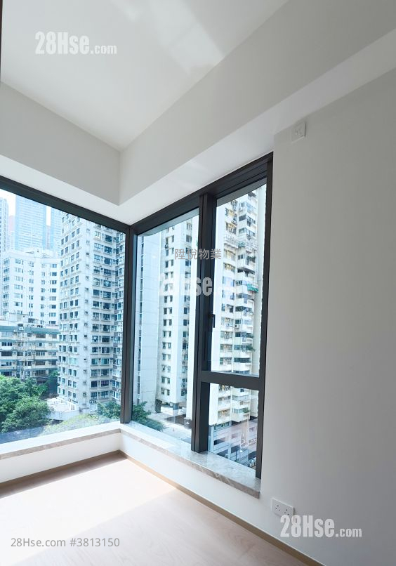 101 Kings Road Rental 3 Bedrooms 568 ft² ( 52.8 m² )