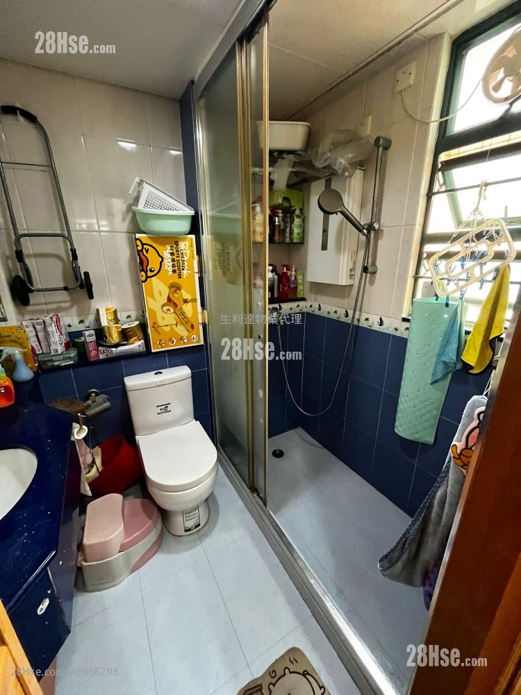 Horae Place Sell 2 Bedrooms , 1 Bathroom 424 ft² ( 39.4 m² )