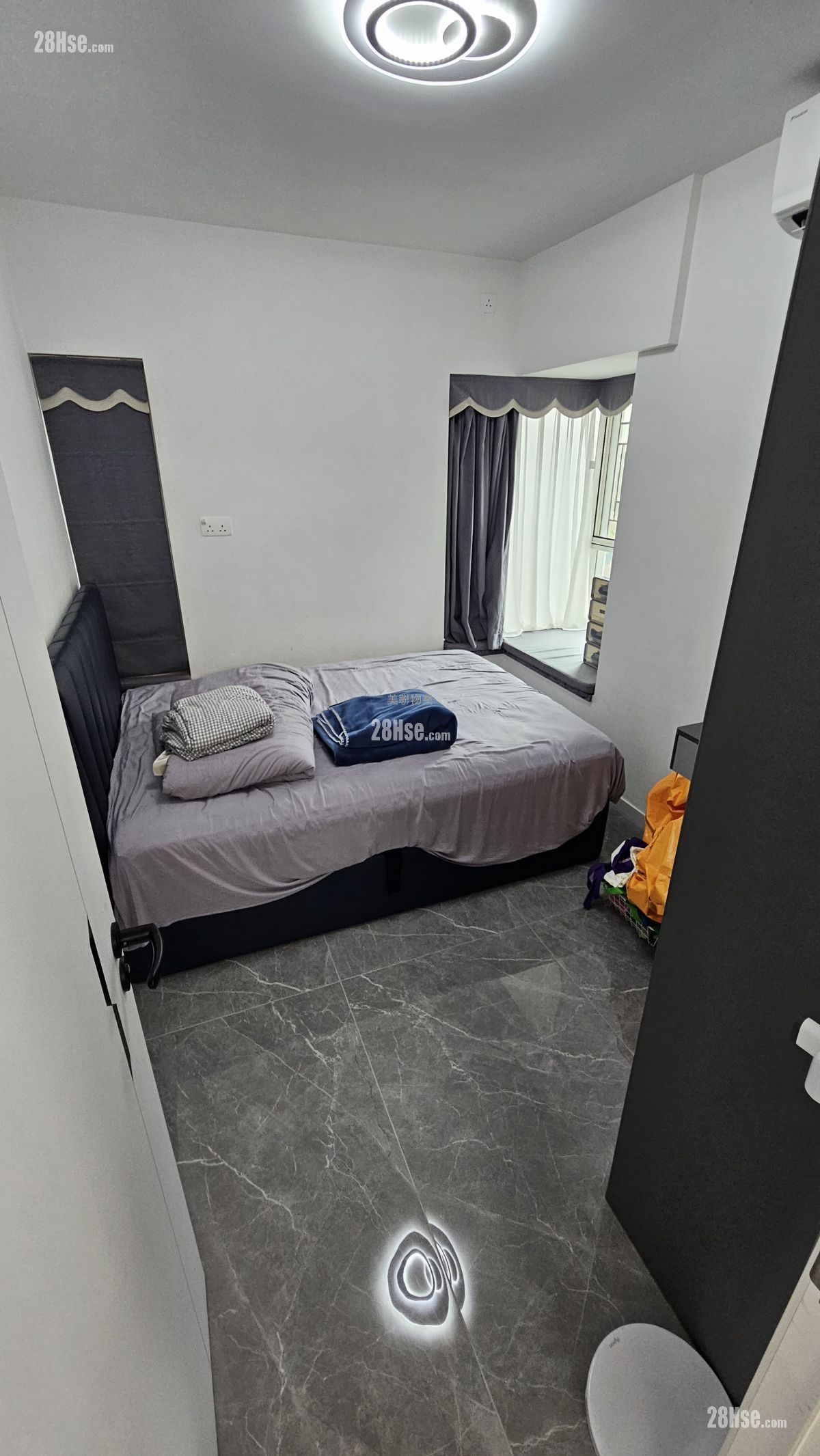 The Apex Rental 2 Bedrooms , 1 Bathroom 477 ft² ( 44.3 m² )