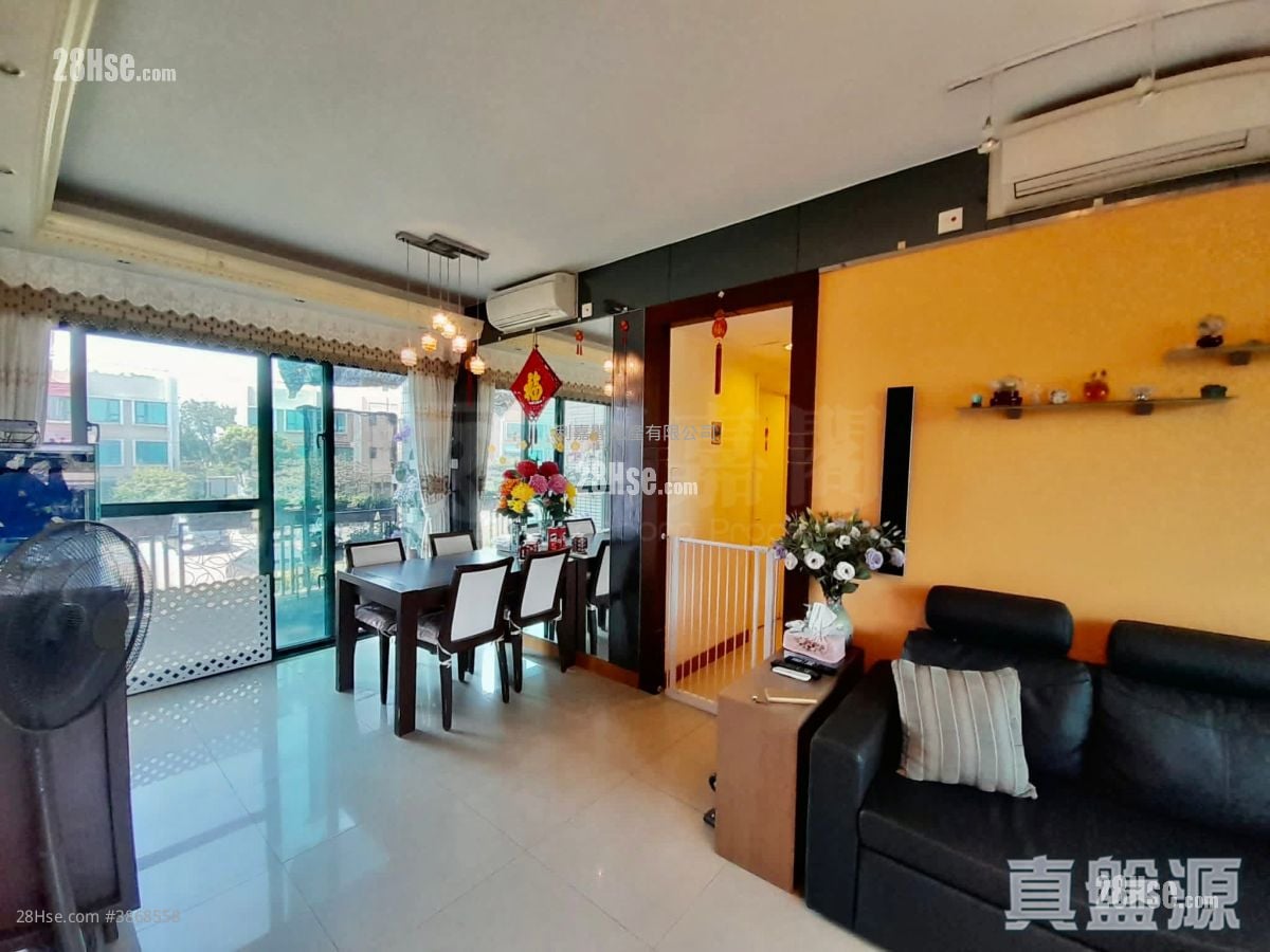 Deep Bay Grove Sell 3 Bedrooms 737 ft² ( 68.5 m² )