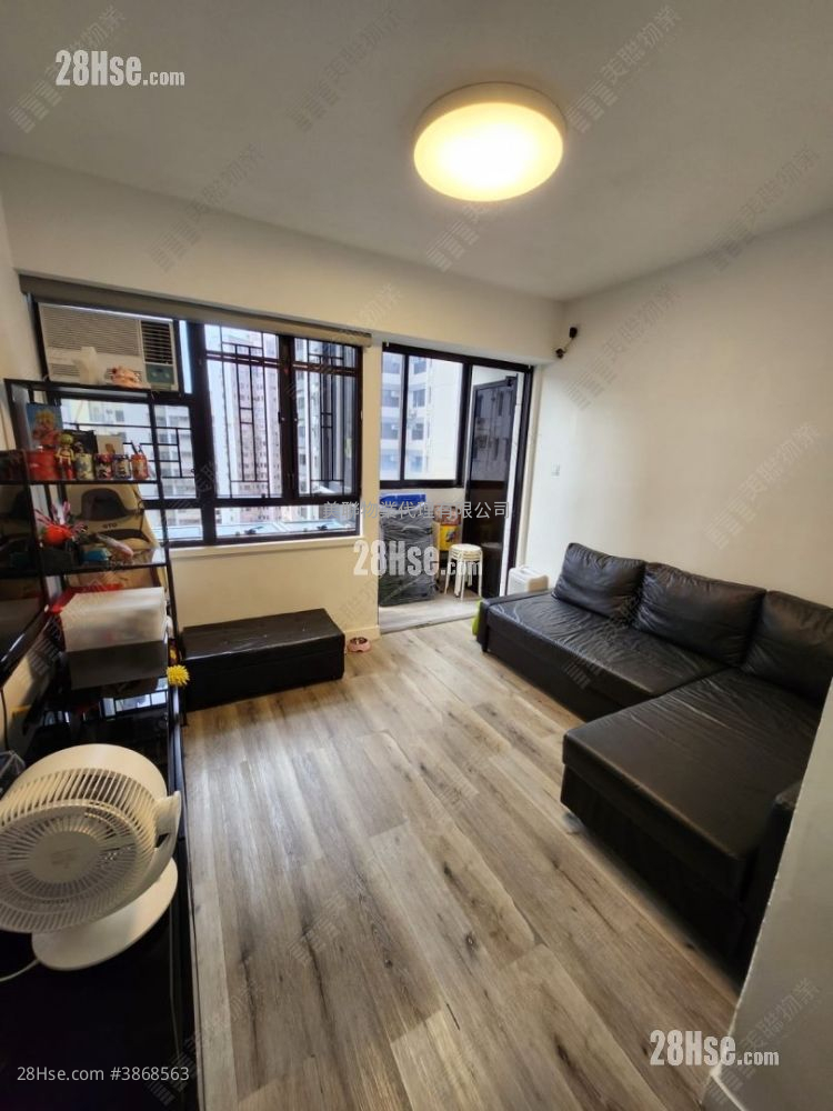 Fair Way Garden Sell 3 Bedrooms , 2 Bathrooms 889 ft² ( 82.6 m² )