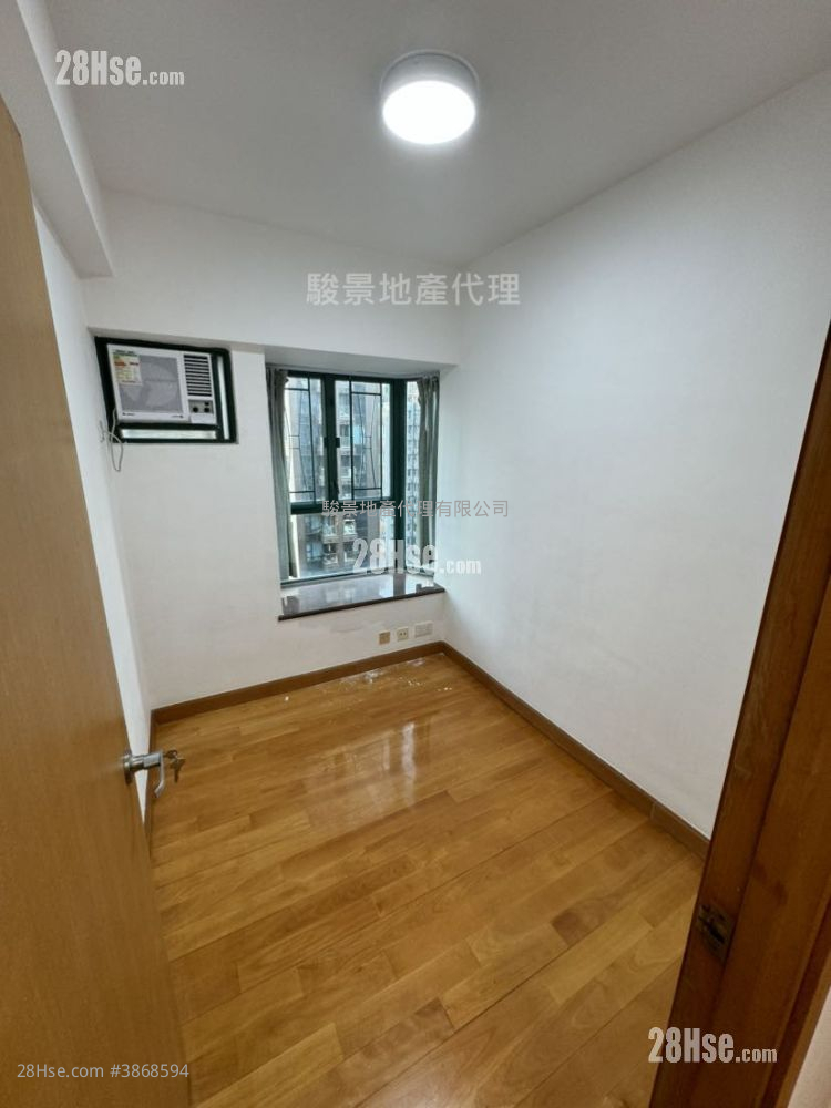 The Wharf Sell 2 Bedrooms , 1 Bathroom 413 ft² ( 38.4 m² )
