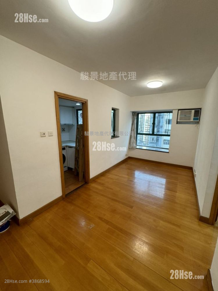 The Wharf Sell 2 Bedrooms , 1 Bathroom 413 ft² ( 38.4 m² )