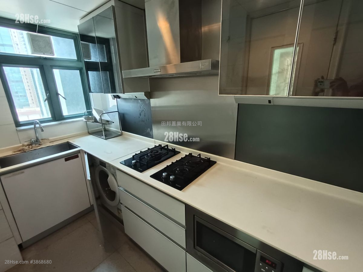 The Rise Sell 4 Bedrooms , 2 Bathrooms 749 ft² ( 69.6 m² )