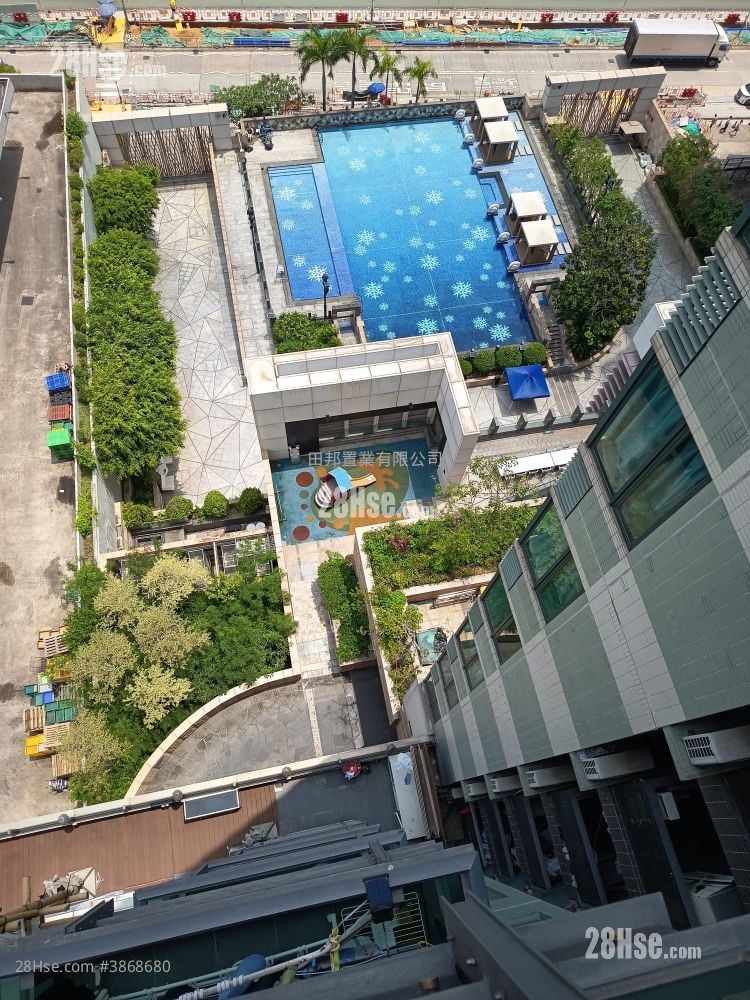 The Rise Sell 4 Bedrooms , 2 Bathrooms 749 ft² ( 69.6 m² )