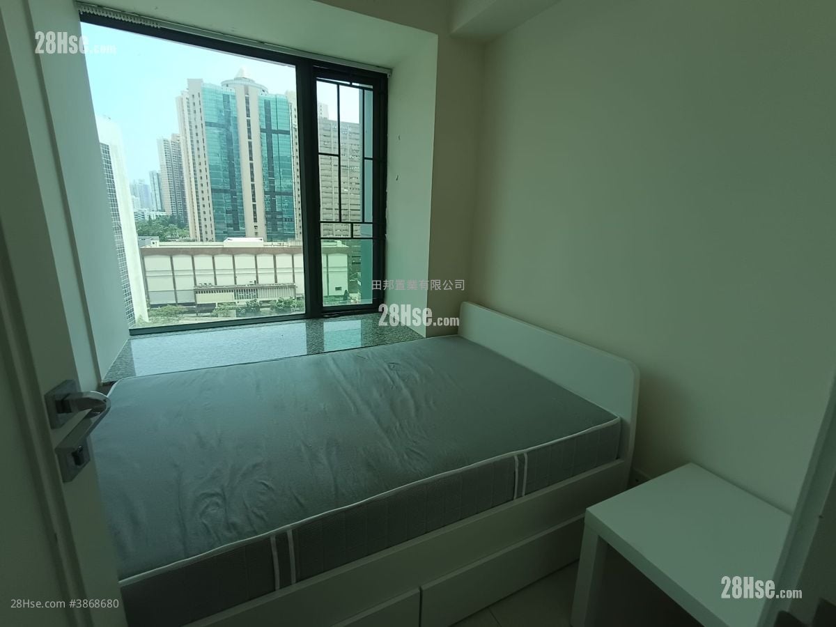 The Rise Sell 4 Bedrooms , 2 Bathrooms 749 ft² ( 69.6 m² )